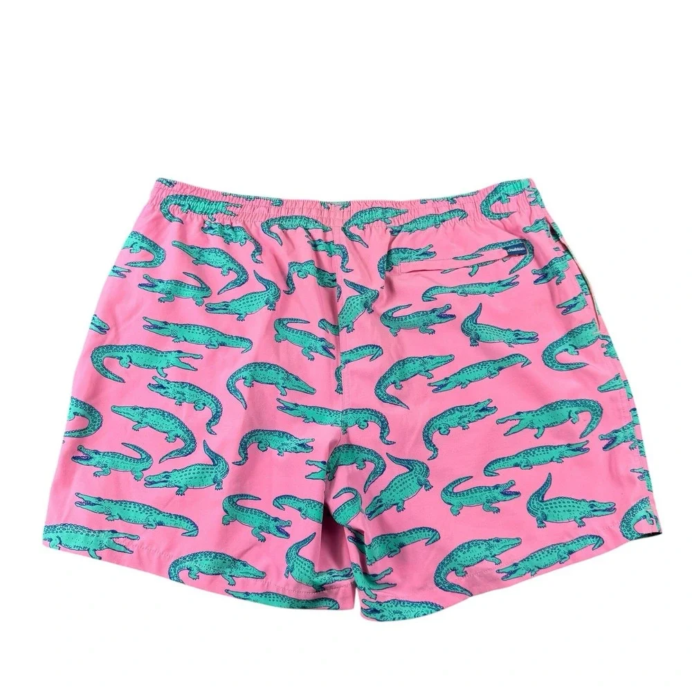 Chubbies Pink Alligator AOP Performance Lined Swimtrunk Size 2XL 5.5